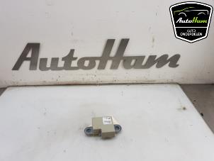 Gebruikte Antenne Versterker BMW 5 serie Gran Turismo (F07) 535d 24V Prijs € 20,00 Margeregeling aangeboden door AutoHam