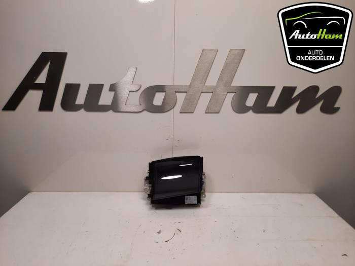 Gebruikte Head-up display Skoda Octavia Combi (NXAC) iV 1.4 TSI RS 16V Prijs € 350,00 Margeregeling aangeboden door AutoHam