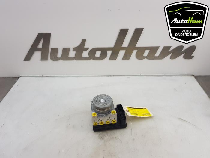 Gebruikte ABS Pomp Mini Clubman (F54) 2.0 Cooper S 16V Prijs € 95,00 Margeregeling aangeboden door AutoHam