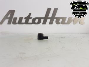 Gebruikte PDC Sensor Opel Astra K Sports Tourer 1.0 Turbo 12V Prijs € 15,00 Margeregeling aangeboden door AutoHam