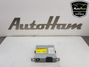 Gebruikte Regelunit Multi Media Renault Talisman (RFDL) 1.6 Energy TCe 200 EDC Prijs € 250,00 Margeregeling aangeboden door AutoHam