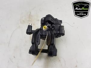 Gebruikte Remklauw (Tang) links-achter Cupra Ateca 2.0 TSI 16V 4Drive Prijs op aanvraag aangeboden door AutoHam