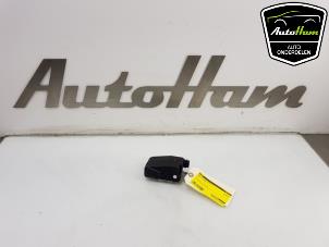 Gebruikte Kontaktslot elektronisch Audi A4 (B8) 2.0 TDI 16V Prijs € 40,00 Margeregeling aangeboden door AutoHam