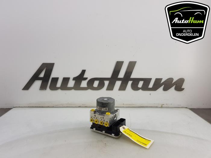 Gebruikte ABS Pomp Volkswagen Tiguan (AD1) 2.0 TSI 16V 4Motion Prijs € 175,00 Margeregeling aangeboden door AutoHam