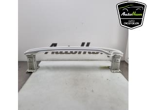 Gebruikte Bumperframe achter Seat Ateca (5FPX) 2.0 TDI 16V Prijs € 35,00 Margeregeling aangeboden door AutoHam