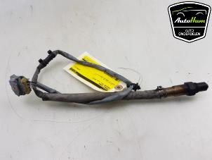 Lambda Sonde van een Porsche 911 (991) 3.8 24V Carrera 4S 2013