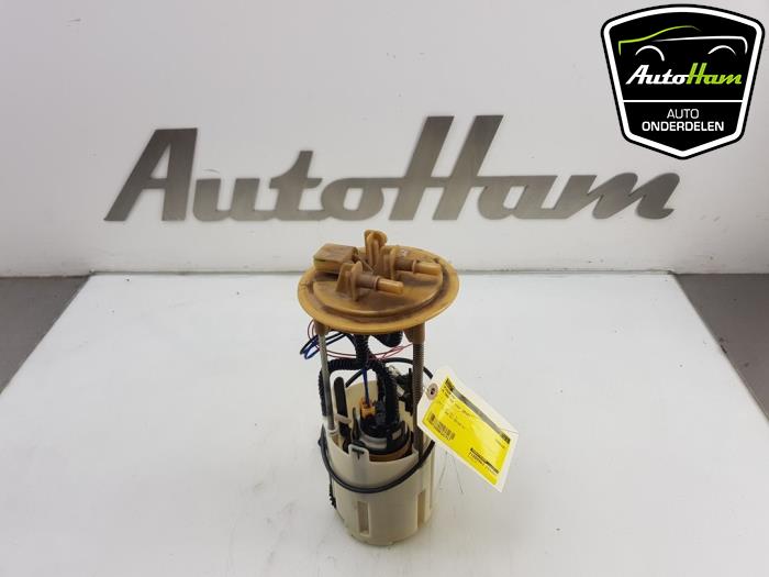 Gebruikte Tank element Pomp Volkswagen Crafter 2.0 TDI 16V Prijs € 35,00 Margeregeling aangeboden door AutoHam