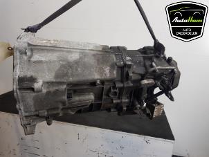 Gebruikte Versnellingsbak Volkswagen Crafter 2.0 TDI 16V Prijs € 500,00 Margeregeling aangeboden door AutoHam