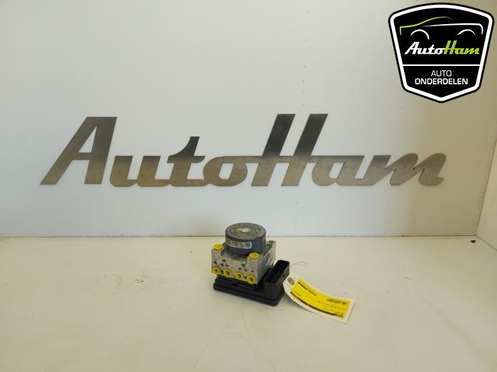 Gebruikte ABS Pomp Volkswagen Golf VII (AUA) 2.0 GTI 16V Prijs € 115,00 Margeregeling aangeboden door AutoHam
