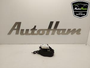 Gebruikte Veiligheidsgordel midden-achter BMW 5 serie (F10) 550i xDrive V8 32V TwinPower Turbo Prijs € 40,00 Margeregeling aangeboden door AutoHam