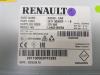 Display Multi Media regelunit van een Renault Clio IV Estate/Grandtour (7R) 0.9 Energy TCE 90 12V 2018