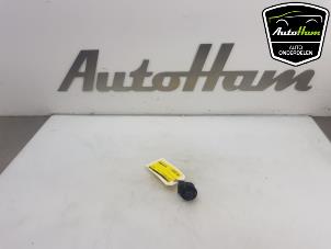 Gebruikte Schakelaar Spiegel Landrover Range Rover Sport (LS) 2.7 TDV6 24V Prijs € 15,00 Margeregeling aangeboden door AutoHam