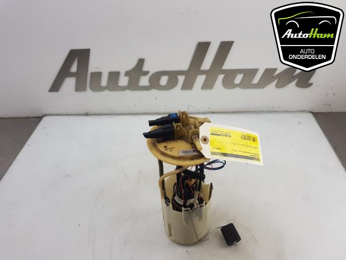 Gebruikte Tank element Pomp Mercedes Sprinter 3,5t (906.63) 319 CDI,BlueTEC V6 24V Prijs € 95,00 Margeregeling aangeboden door AutoHam