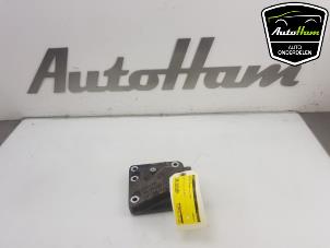 Gebruikte Motorsteun Porsche Cayenne (9PA) 4.5 V8 32V Turbo Prijs € 50,00 Margeregeling aangeboden door AutoHam