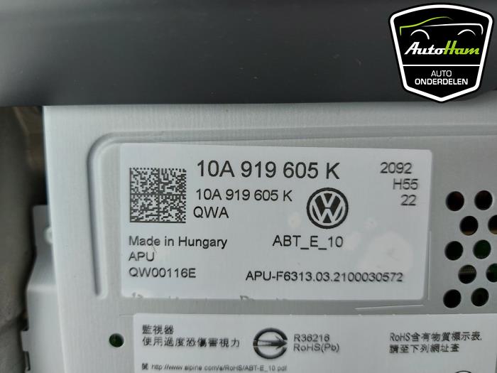 Display Multi Media regelunit van een Volkswagen ID.4 (E21) Performance 2021
