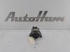Dynamo van een Toyota Corolla (E12) 1.6 16V VVT-i 2004