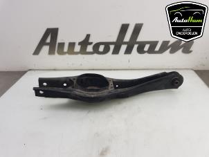 Gebruikte Draagarm links-achter Kia Ceed Sportswagon (CDF) 1.0i T-GDi 12V Prijs € 50,00 Margeregeling aangeboden door AutoHam