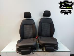 Gebruikte Bekleding Set (compleet) Volkswagen Polo V (6R) 1.4 TDI 12V 90 Prijs € 350,00 Margeregeling aangeboden door AutoHam