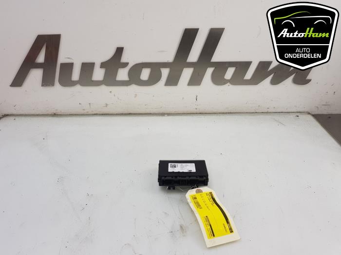 Gebruikte Computer Kachel BMW 3 serie (F30) 318d 2.0 16V Prijs € 35,00 Margeregeling aangeboden door AutoHam