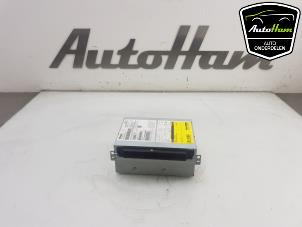 Gebruikte Radio CD Speler Volvo V40 (MV) 2.0 D4 16V Prijs € 175,00 Margeregeling aangeboden door AutoHam