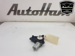 Gebruikte Motor electrisch raam Volvo V40 (MV) 2.0 D4 16V Prijs € 15,00 Margeregeling aangeboden door AutoHam