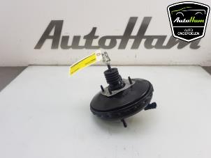 Gebruikte Rembekrachtiger Mitsubishi Space Star (A0) 1.2 12V Prijs € 35,00 Margeregeling aangeboden door AutoHam