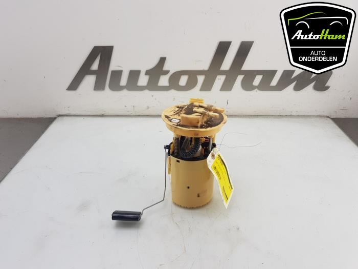 Gebruikte Tank element Pomp Ford Transit Courier 1.5 TDCi 75 Prijs € 50,00 Margeregeling aangeboden door AutoHam