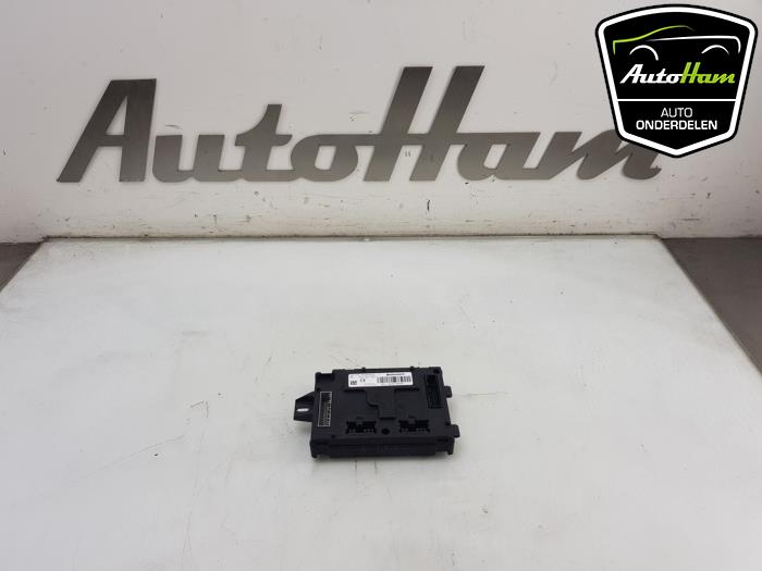 Computer Body Control Renault Clio IV Estate/Grandtour (7R), 2012 / 2021 0.9 Energy TCE 90 12V, Combi/o, 4Dr, Benzine, 898cc, 66kW (90pk), FWD, H4B408; H4BB4, 2015-03 / 2021-08, 7R22; 7R24; 7R32; 7R2R; 7RB2; 7RD2; 7RD4; 7RE2 (Gebruikt)
