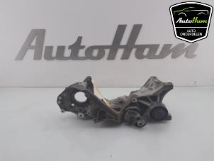 Gebruikte Dynamosteun boven Audi A4 (B8) 2.0 eTDI 16V Prijs € 45,00 Margeregeling aangeboden door AutoHam