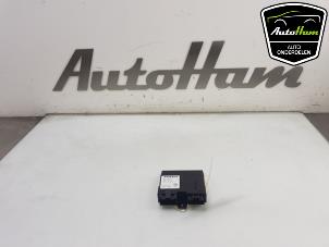 Gebruikte Module achterklep motor Volvo XC90 II 2.0 T8 16V Twin Engine AWD Prijs € 125,00 Margeregeling aangeboden door AutoHam