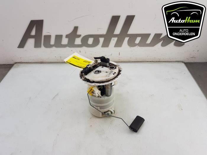 Gebruikte Tank element Pomp Peugeot 407 (6D) 1.8 16V Prijs € 50,00 Margeregeling aangeboden door AutoHam