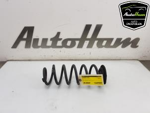 Gebruikte Schroefveer achter Volkswagen Arteon (3HAB) 1.5 TSI 16V Prijs € 30,00 Margeregeling aangeboden door AutoHam