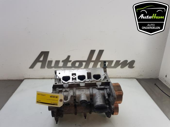 Gebruikte Cilinderkop Volkswagen Up! (121) 1.0 12V 60 Prijs € 120,00 Margeregeling aangeboden door AutoHam