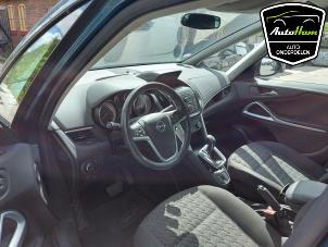 Gebruikte Airbag Set + Module Opel Zafira Tourer (P12) 1.4 Turbo 16V Ecotec Prijs op aanvraag aangeboden door AutoHam
