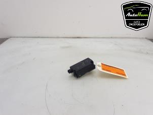 Gebruikte Stuurslot Mercedes GLB (247.6) 1.3 GLB-180 Turbo 16V Prijs € 35,00 Margeregeling aangeboden door AutoHam