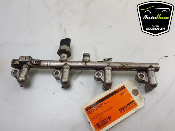 Gebruikte Injector brug Mercedes C (W204) 1.8 C-180 CGI 16V Prijs € 50,00 Margeregeling aangeboden door AutoHam