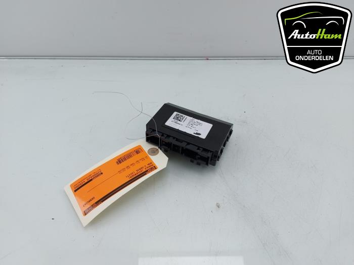 Gebruikte Computer Kachel BMW 1 serie (F20) 118d 2.0 16V Prijs € 25,00 Margeregeling aangeboden door AutoHam