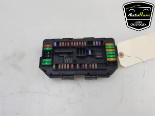 Gebruikte Stroomverdeler BMW 1 serie (F20) 118d 2.0 16V Prijs € 20,00 Margeregeling aangeboden door AutoHam