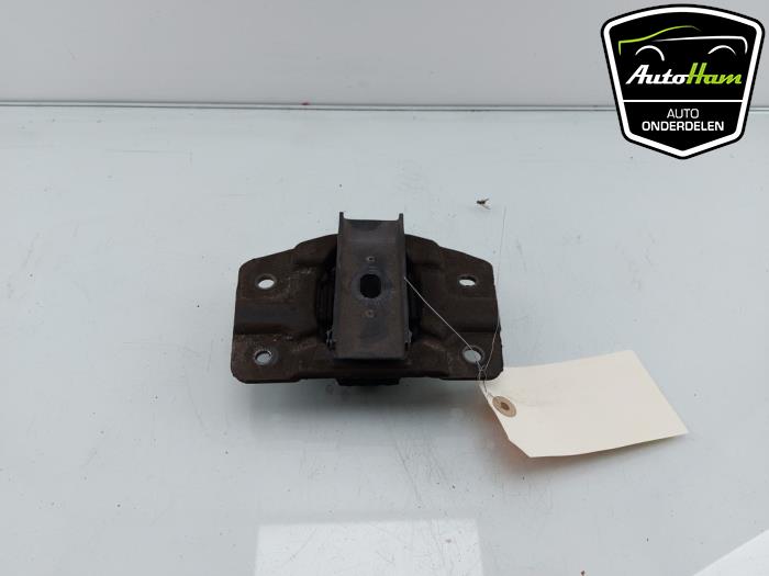 Gebruikte Versnellingsbak Steun Volkswagen Up! (121) 1.0 12V 60 Prijs € 15,00 Margeregeling aangeboden door AutoHam
