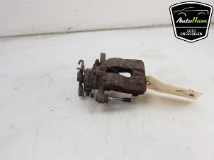 Gebruikte Remklauw (Tang) rechts-achter Alfa Romeo MiTo (955) 1.3 JTDm 16V Eco Prijs € 40,00 Margeregeling aangeboden door AutoHam