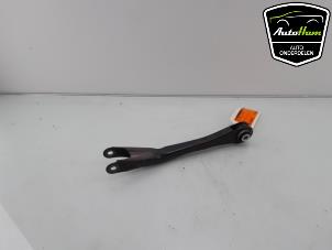 Gebruikte Reactiestang links-achter BMW 3 serie Touring (G21) 330i xDrive 2.0 TwinPower Turbo 16V Prijs € 25,00 Margeregeling aangeboden door AutoHam