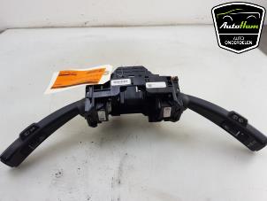 Gebruikte Combischakelaar Stuurkolom Volvo V70 (BW) 2.0 D4 20V Prijs € 30,00 Margeregeling aangeboden door AutoHam