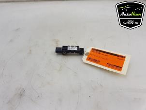 Gebruikte Sensor Airbag Porsche Cayenne (9PA) 4.5 V8 32V Turbo Prijs € 30,00 Margeregeling aangeboden door AutoHam