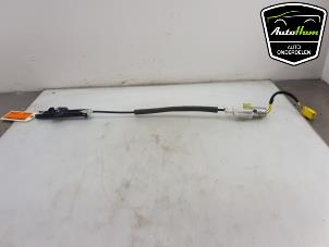 Gebruikte Gordelspanner links Porsche Cayenne (9PA) 4.5 V8 32V Turbo Prijs € 175,00 Margeregeling aangeboden door AutoHam