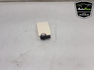 Gebruikte PDC Sensor Mercedes A (W176) 1.6 A-180 16V Prijs € 25,00 Margeregeling aangeboden door AutoHam