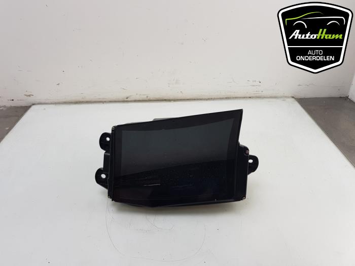 Gebruikte Head-up display Nissan Qashqai (J12) 1.3 DIG-T MHEV 16V Prijs € 650,00 Margeregeling aangeboden door AutoHam