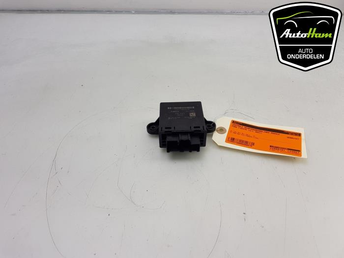 Gebruikte Module Centrale Deurvergrendeling Ford Fiesta Active 1.0 EcoBoost 12V Hybrid 125 Prijs € 15,00 Margeregeling aangeboden door AutoHam
