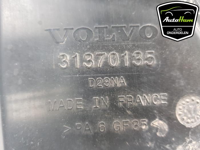 Aanzuigslang Lucht van een Volvo V40 (MV) 2.0 D3 16V 2018