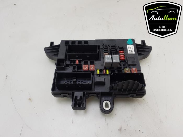 Computer Body Control van een Opel Insignia Sports Tourer 2.0 CDTI 16V 120 ecoFLEX 2014