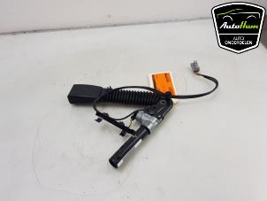 Gebruikte Gordelspanner rechts Mini Mini (R56) 1.6 16V Cooper S Prijs € 50,00 Margeregeling aangeboden door AutoHam